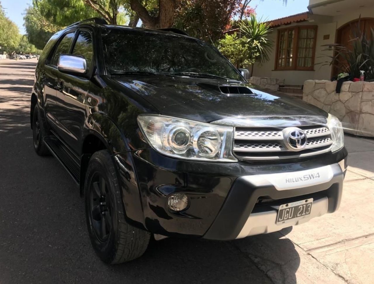 Toyota Hilux SW4 Usado en Mendoza, deRuedas