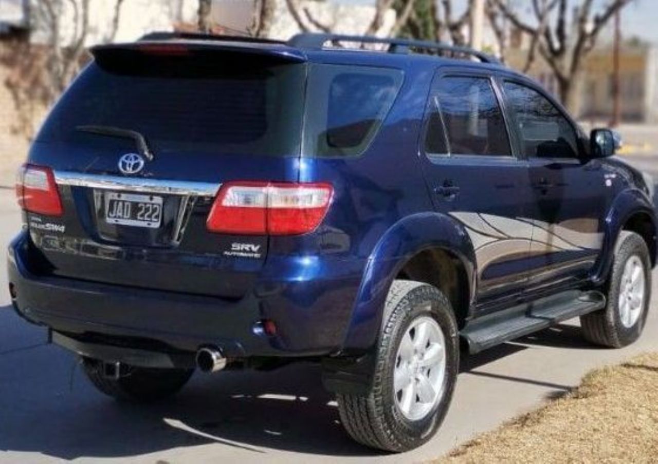 Toyota Hilux SW4 Usado en Mendoza, deRuedas