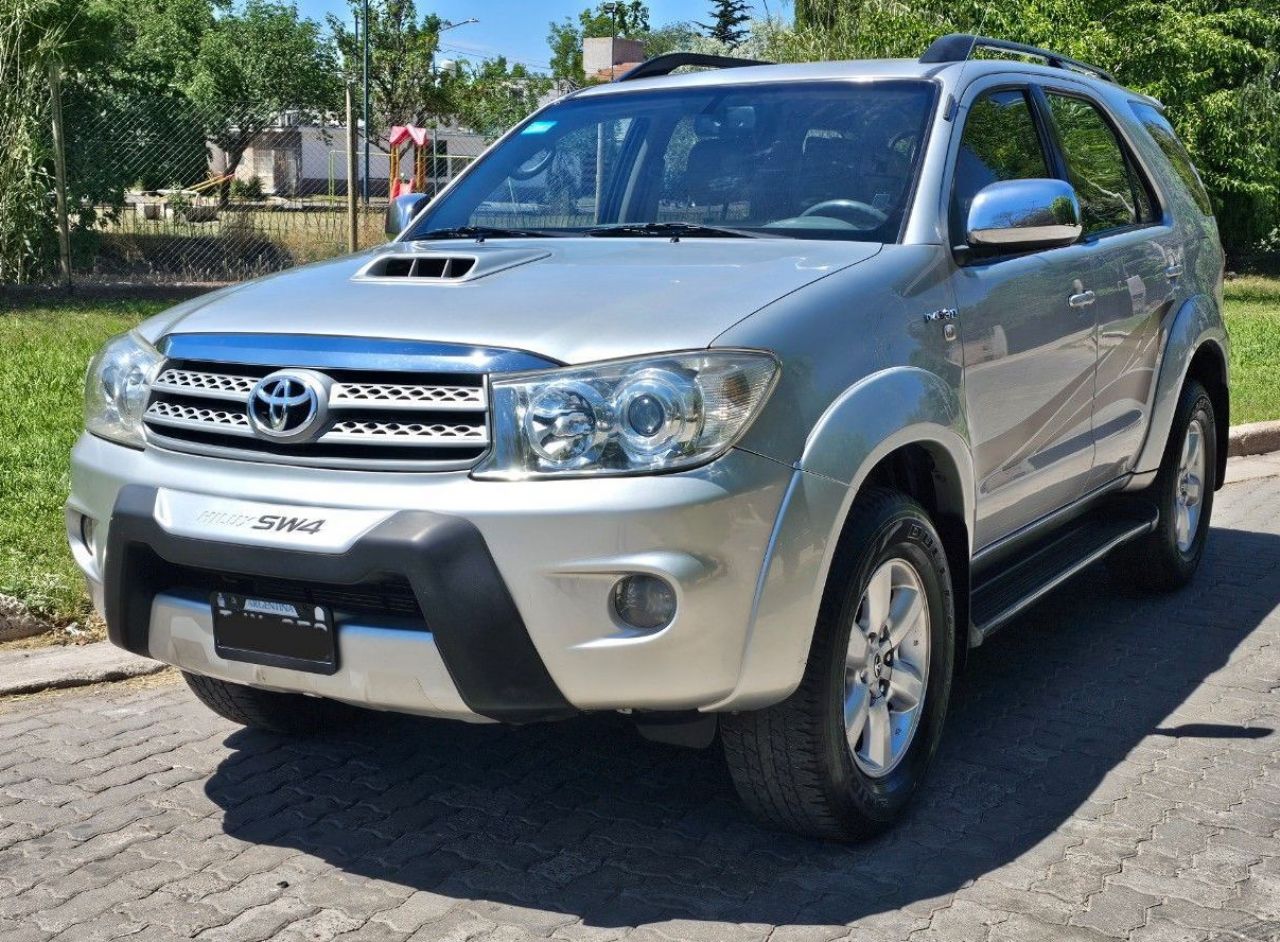 Toyota Hilux SW4 Usado en Mendoza, deRuedas