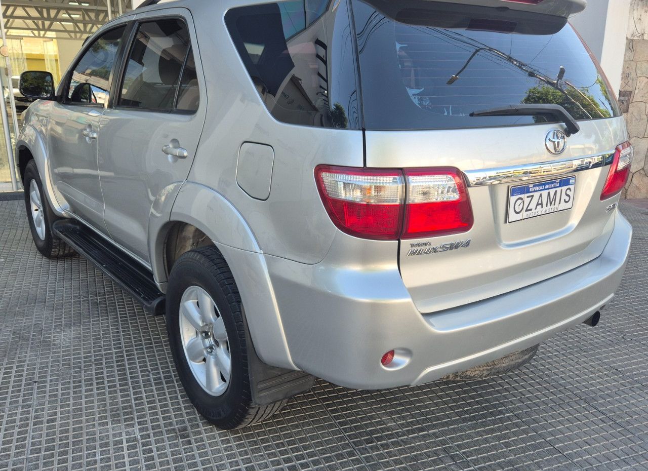 Toyota Hilux SW4 Usado en Mendoza, deRuedas