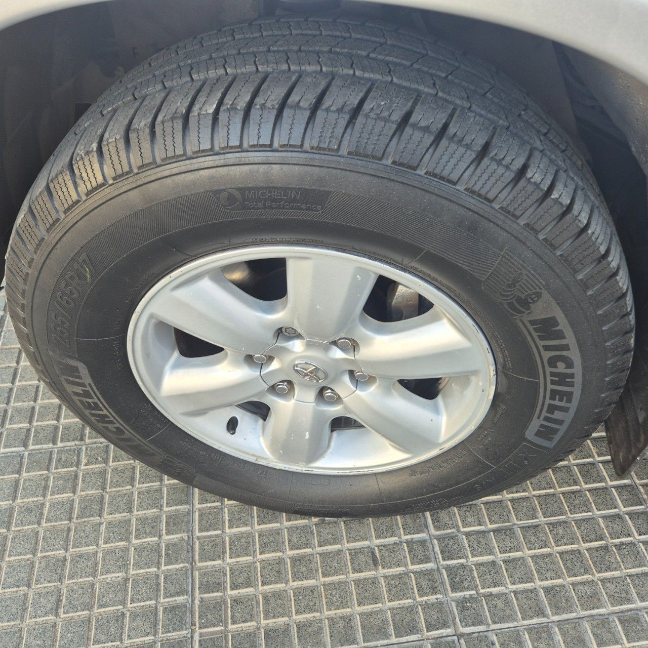 Toyota Hilux SW4 Usado en Mendoza, deRuedas