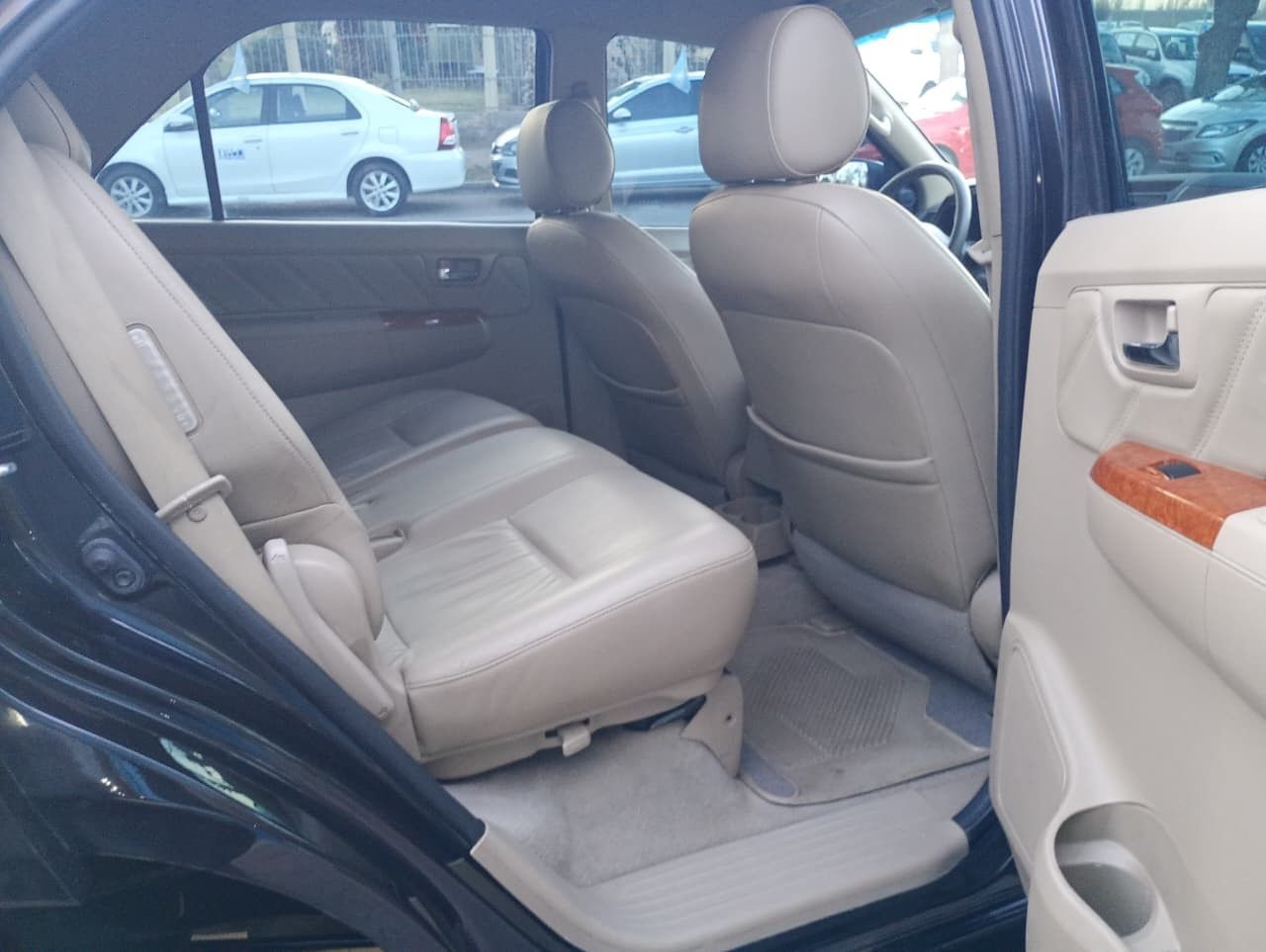 Toyota Hilux SW4 Usado Financiado en Mendoza, deRuedas