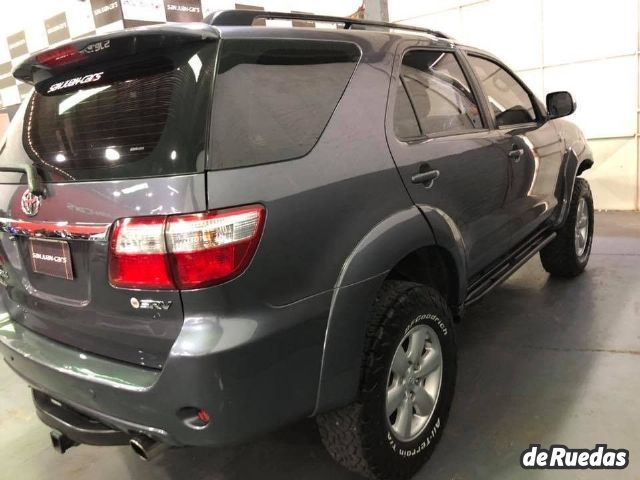 Toyota Hilux SW4 Usado en San Juan, deRuedas