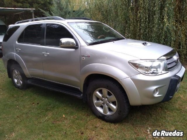 Toyota Hilux SW4 Usado en Mendoza, deRuedas