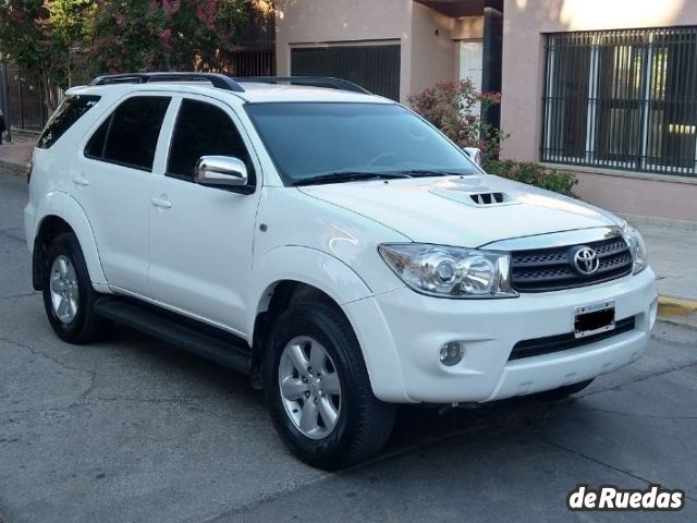 Toyota Hilux SW4 Usado en Mendoza, deRuedas