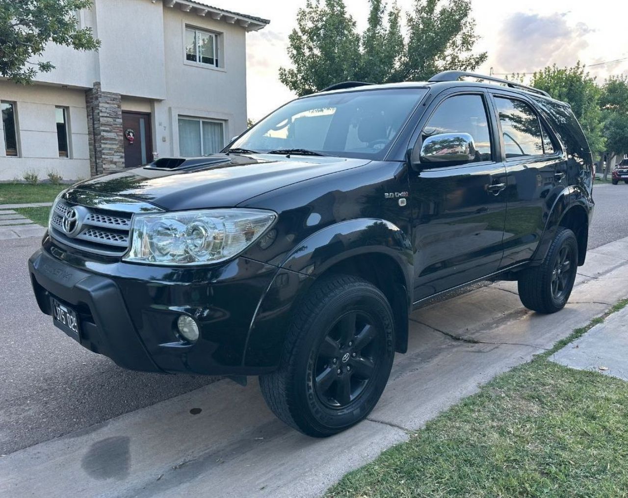 Toyota Hilux SW4 Usado en Mendoza, deRuedas