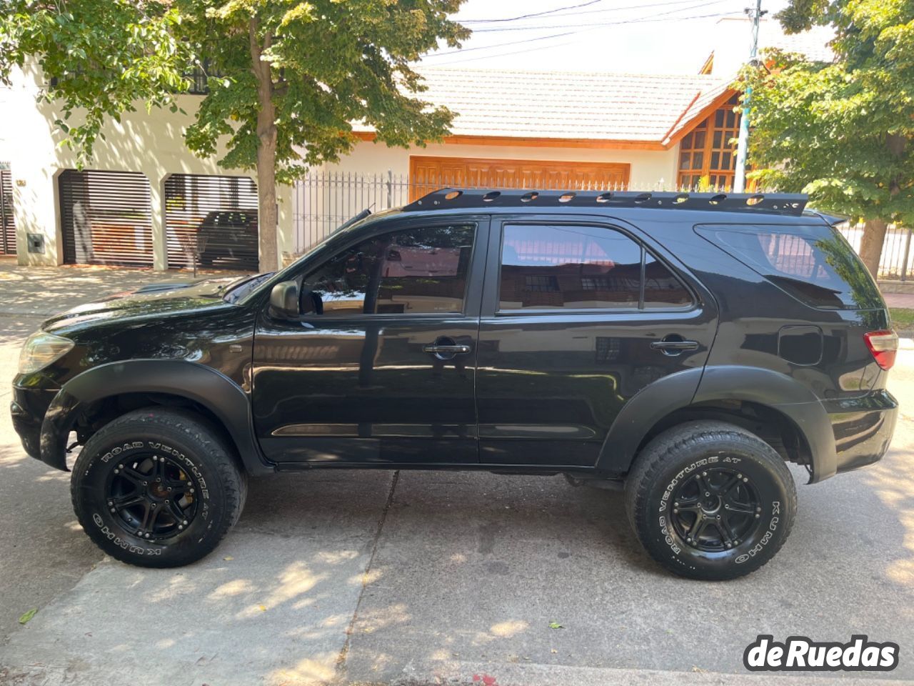 Toyota Hilux SW4 Usado en Mendoza, deRuedas