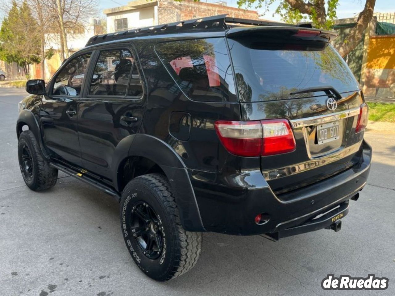 Toyota Hilux SW4 Usado en Mendoza, deRuedas