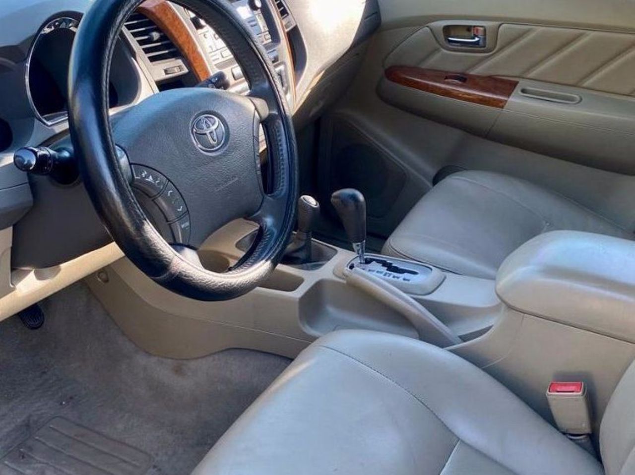 Toyota Hilux SW4 Usado en Mendoza, deRuedas