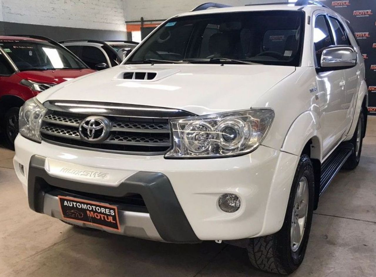 Toyota Hilux SW4 Usado en Mendoza, deRuedas