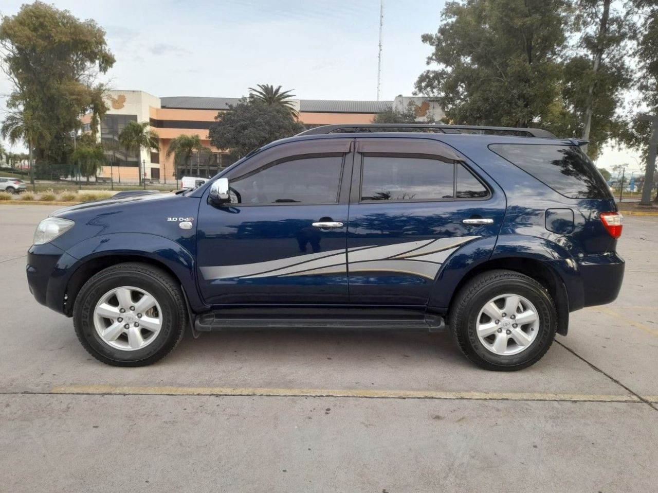 Toyota Hilux SW4 Usado en Córdoba, deRuedas
