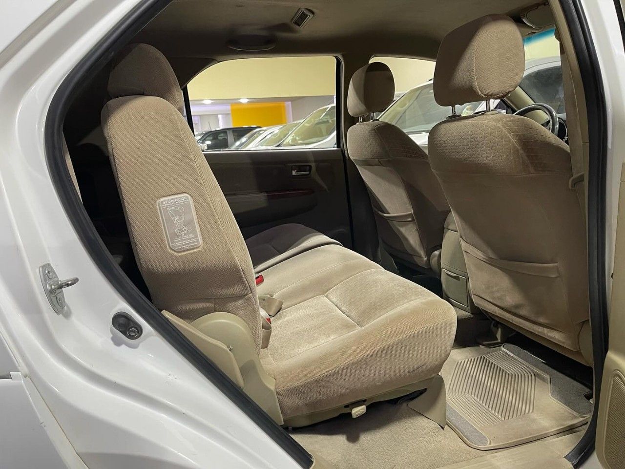 Toyota Hilux SW4 Usado en San Juan, deRuedas