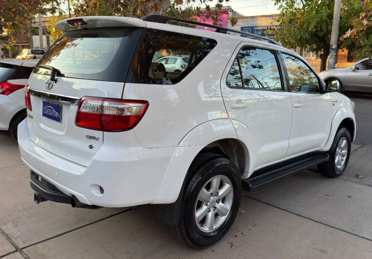 Toyota Hilux SW4 Usado Financiado en Mendoza, deRuedas