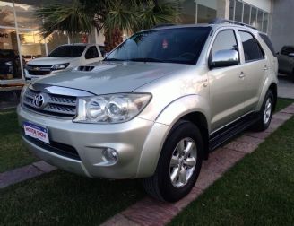 Toyota Hilux SW4 Usado en San Juan Financiado