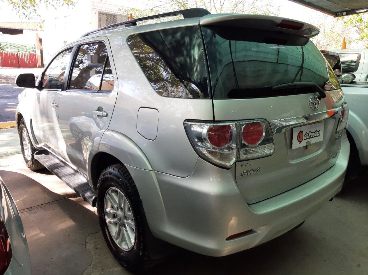 Toyota Hilux SW4 Usado Financiado en Mendoza, deRuedas