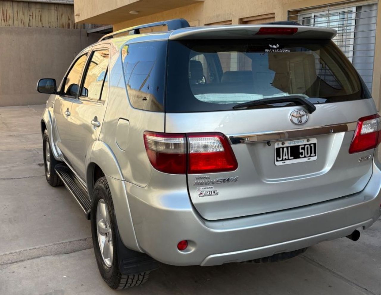 Toyota Hilux SW4 Usado en Mendoza, deRuedas