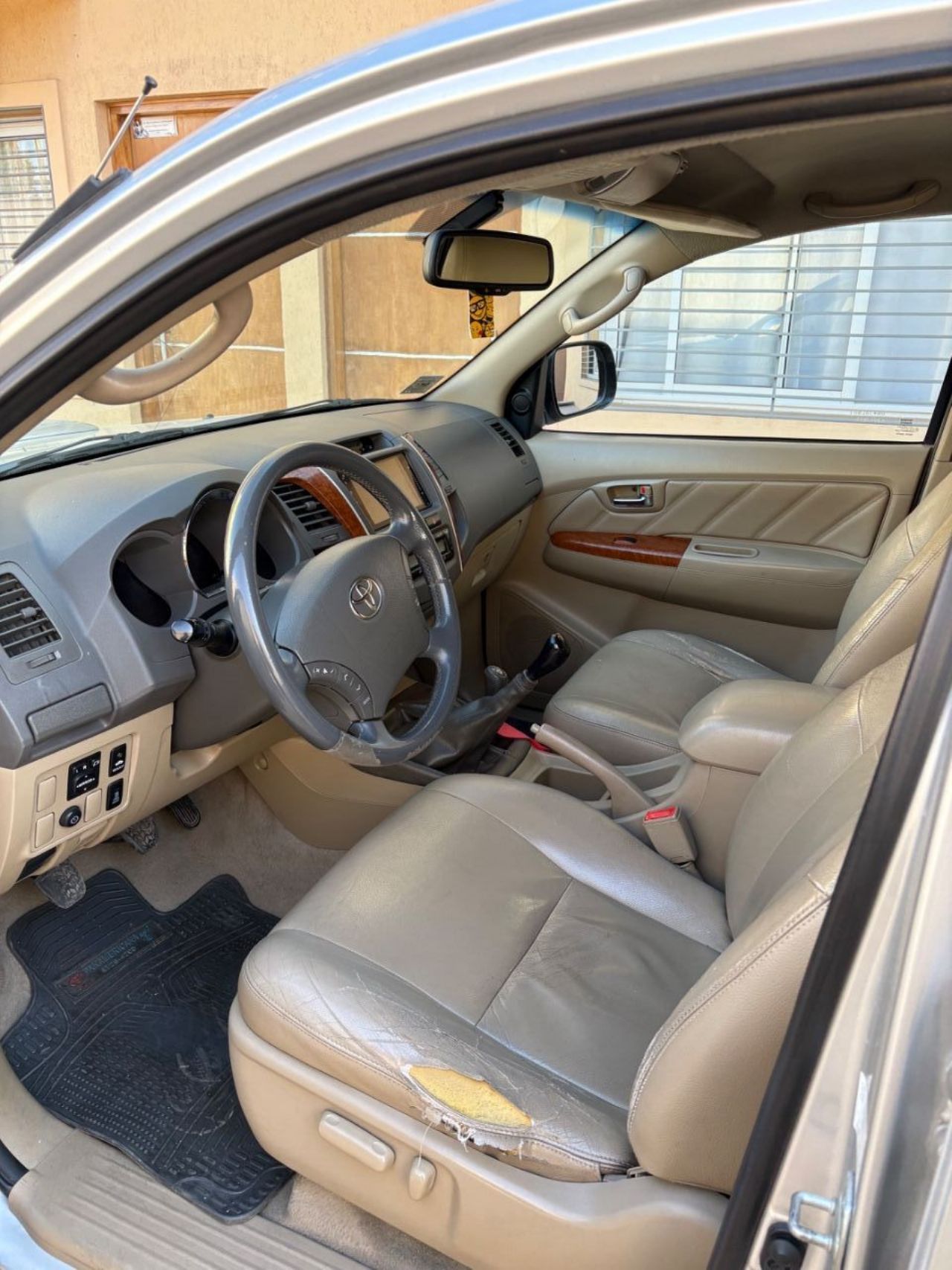 Toyota Hilux SW4 Usado en Mendoza, deRuedas