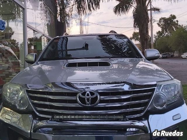 Toyota Hilux SW4 Usado en San Juan, deRuedas