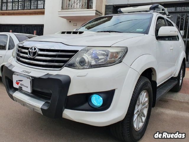 Toyota Hilux SW4 Usado en Mendoza, deRuedas