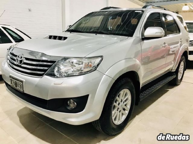 Toyota Hilux SW4 Usado en Mendoza, deRuedas