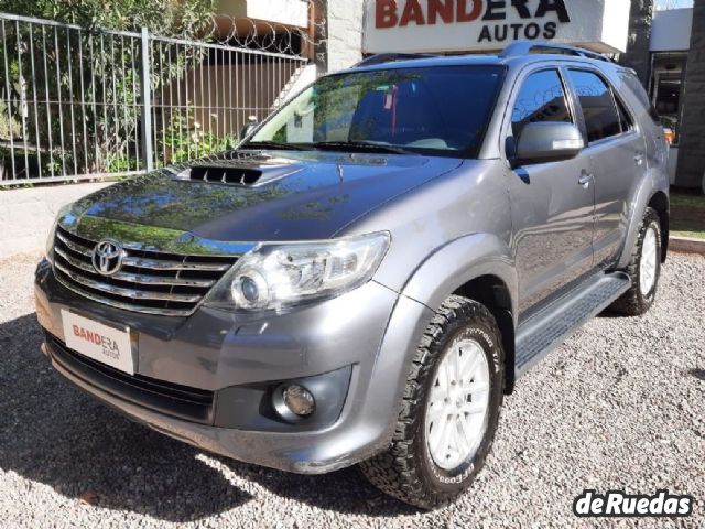 Toyota Hilux SW4 Usado en Mendoza, deRuedas