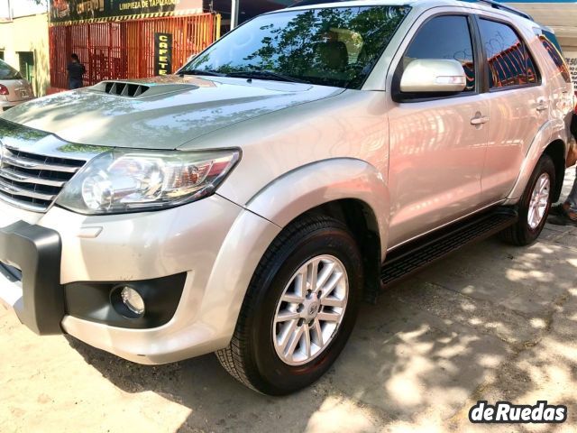 Toyota Hilux SW4 Usado en Mendoza, deRuedas