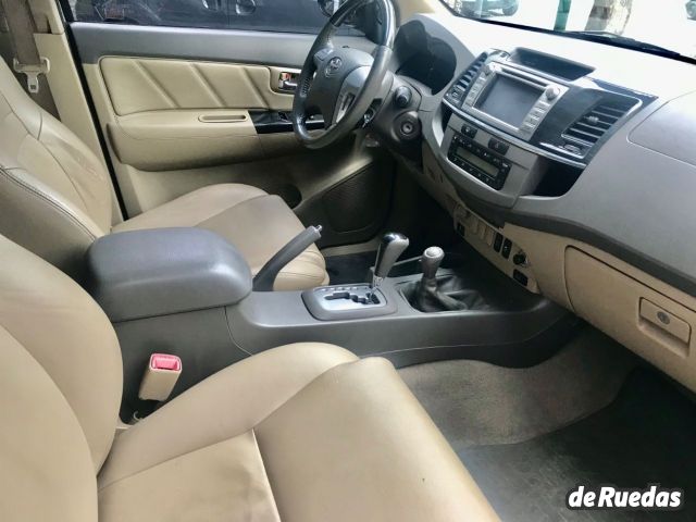 Toyota Hilux SW4 Usado en Mendoza, deRuedas