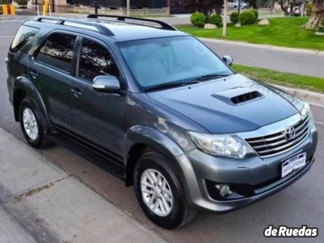 Toyota Hilux SW4 Usado en Mendoza, deRuedas