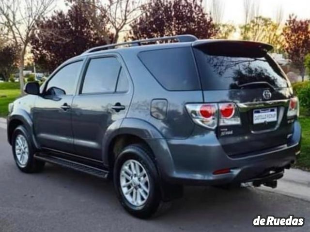 Toyota Hilux SW4 Usado en Mendoza, deRuedas