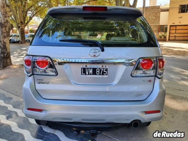 Toyota Hilux SW4 Usado en Mendoza, deRuedas