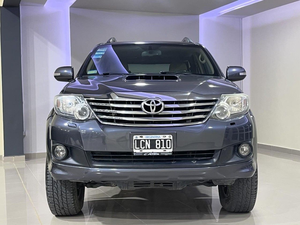 Toyota Hilux SW4 Usado Financiado en San Juan, deRuedas