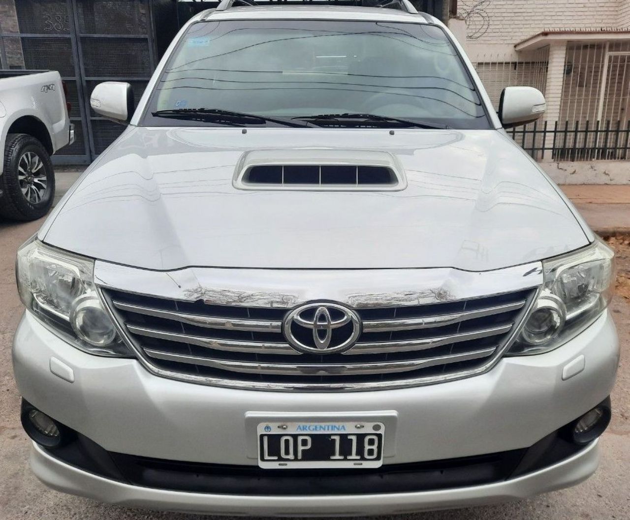 Toyota Hilux SW4 Usado en Mendoza, deRuedas