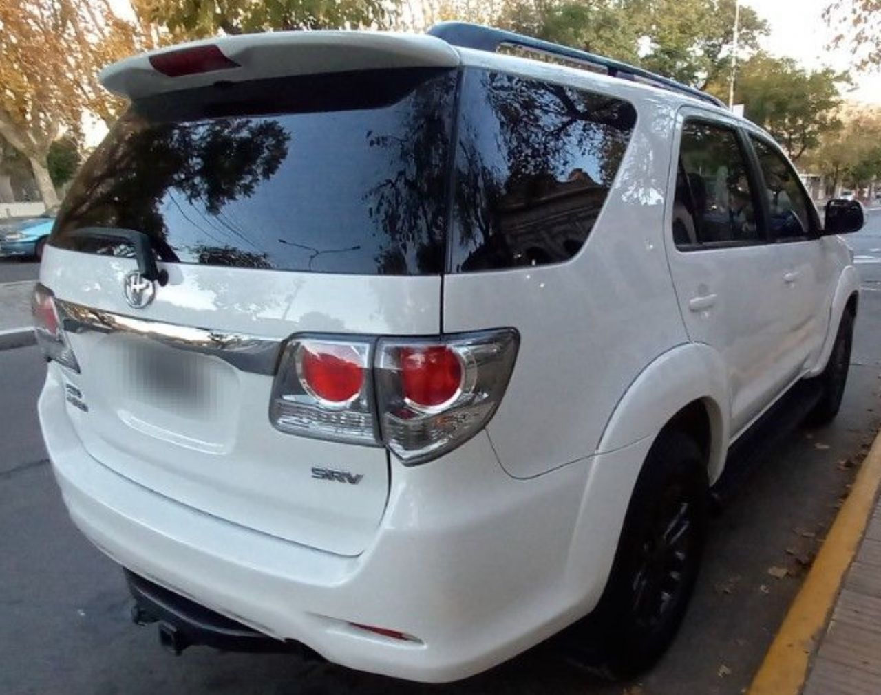 Toyota Hilux SW4 Usado en San Juan, deRuedas