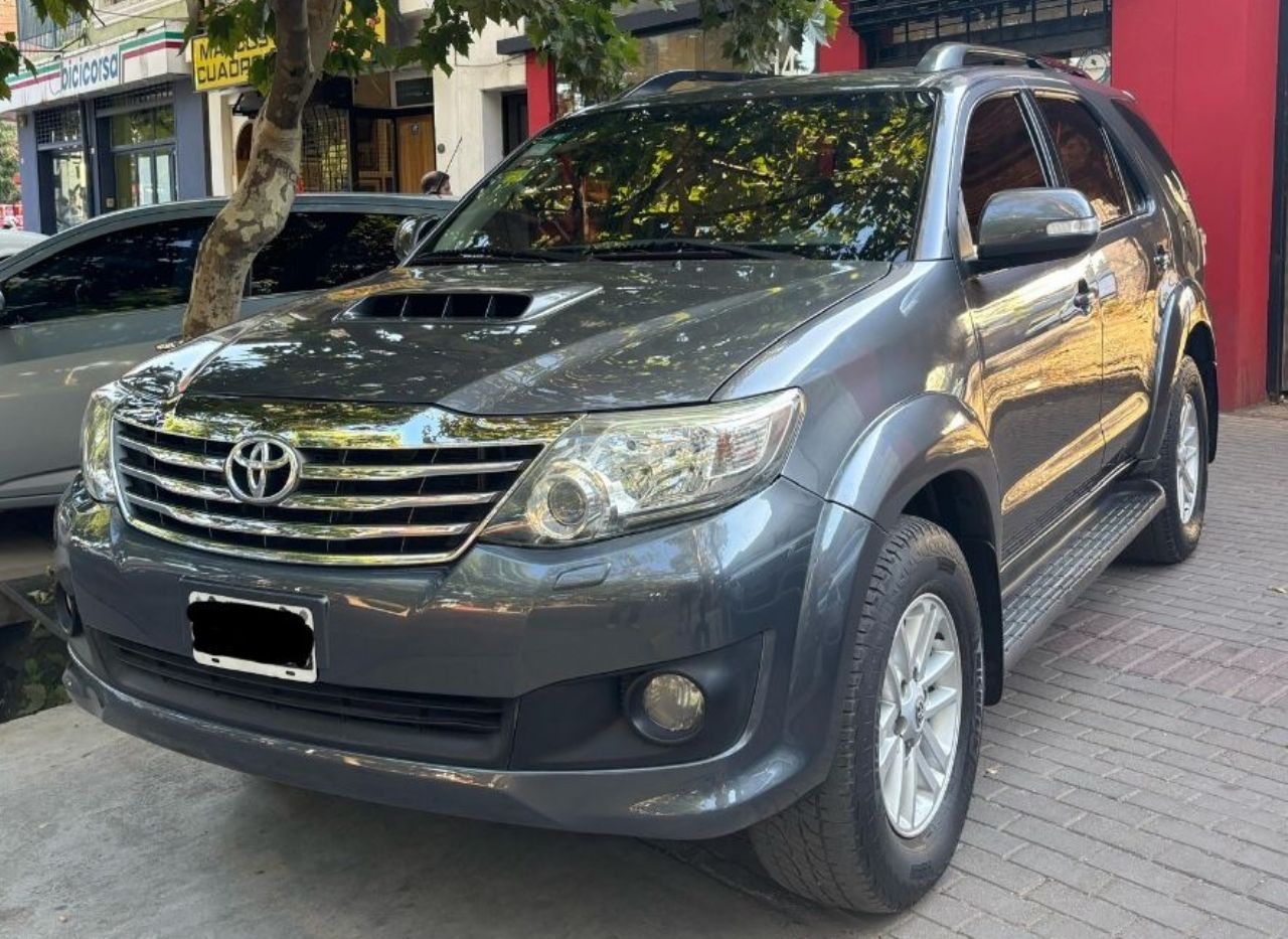 Toyota Hilux SW4 Usado en Mendoza, deRuedas