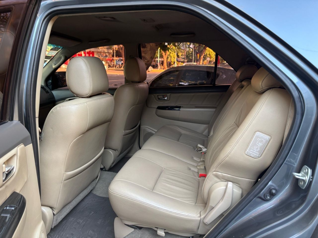 Toyota Hilux SW4 Usado en Mendoza, deRuedas