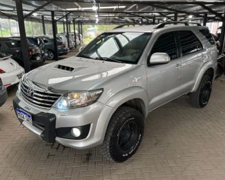 Toyota Hilux SW4 Usado en Córdoba Financiado