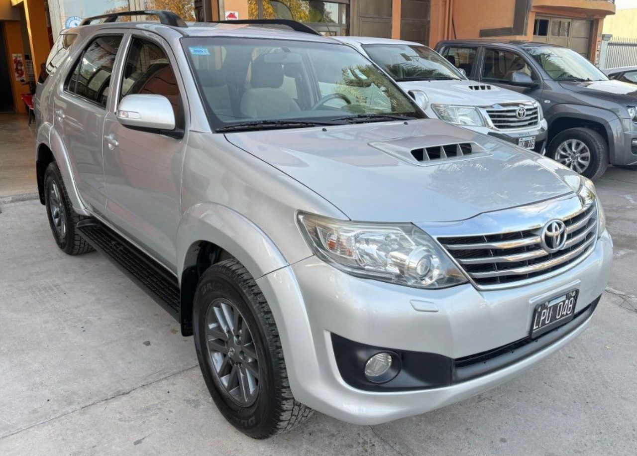 Toyota Hilux SW4 Usado en San Juan, deRuedas