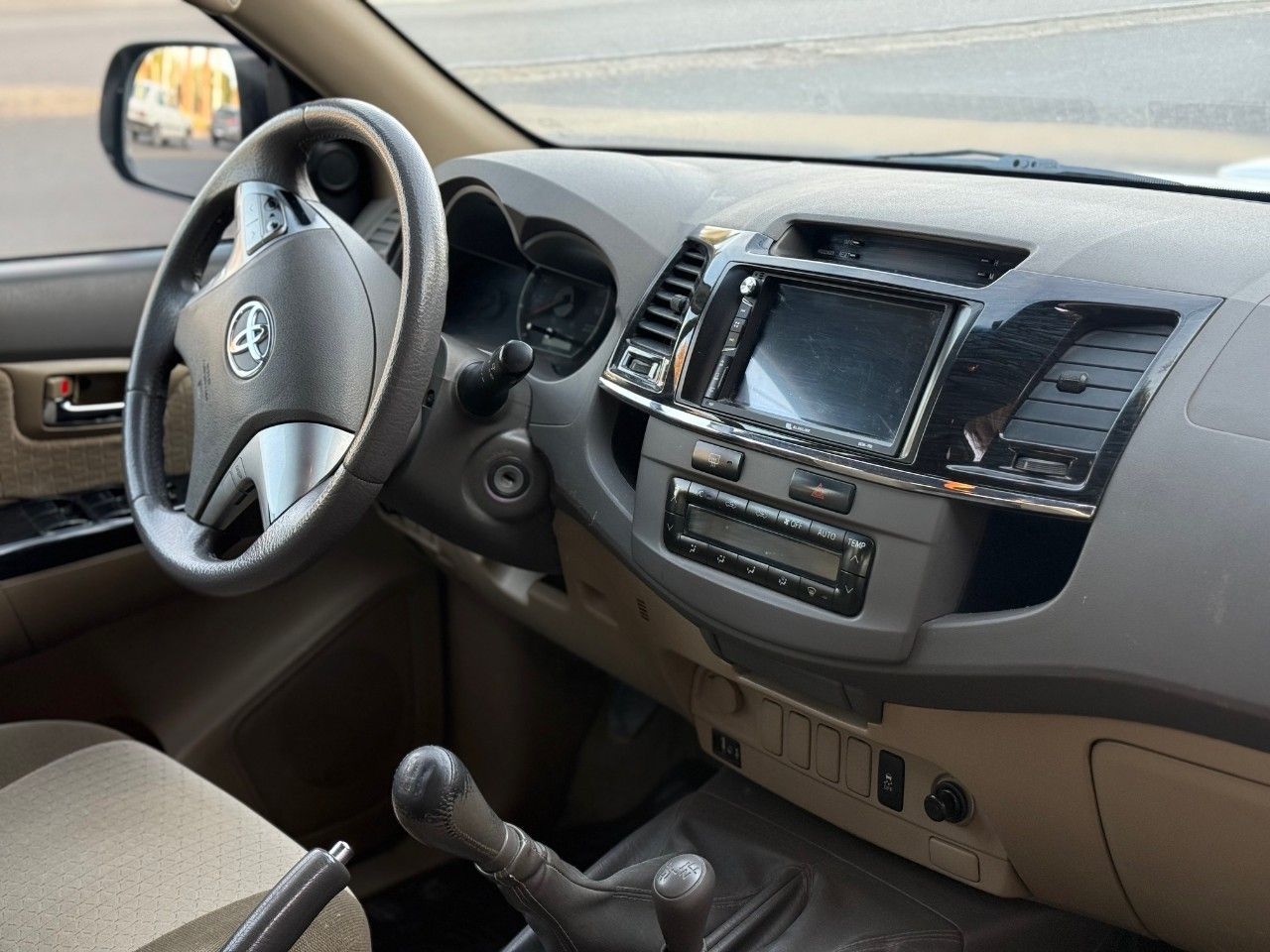 Toyota Hilux SW4 Usado en San Juan, deRuedas