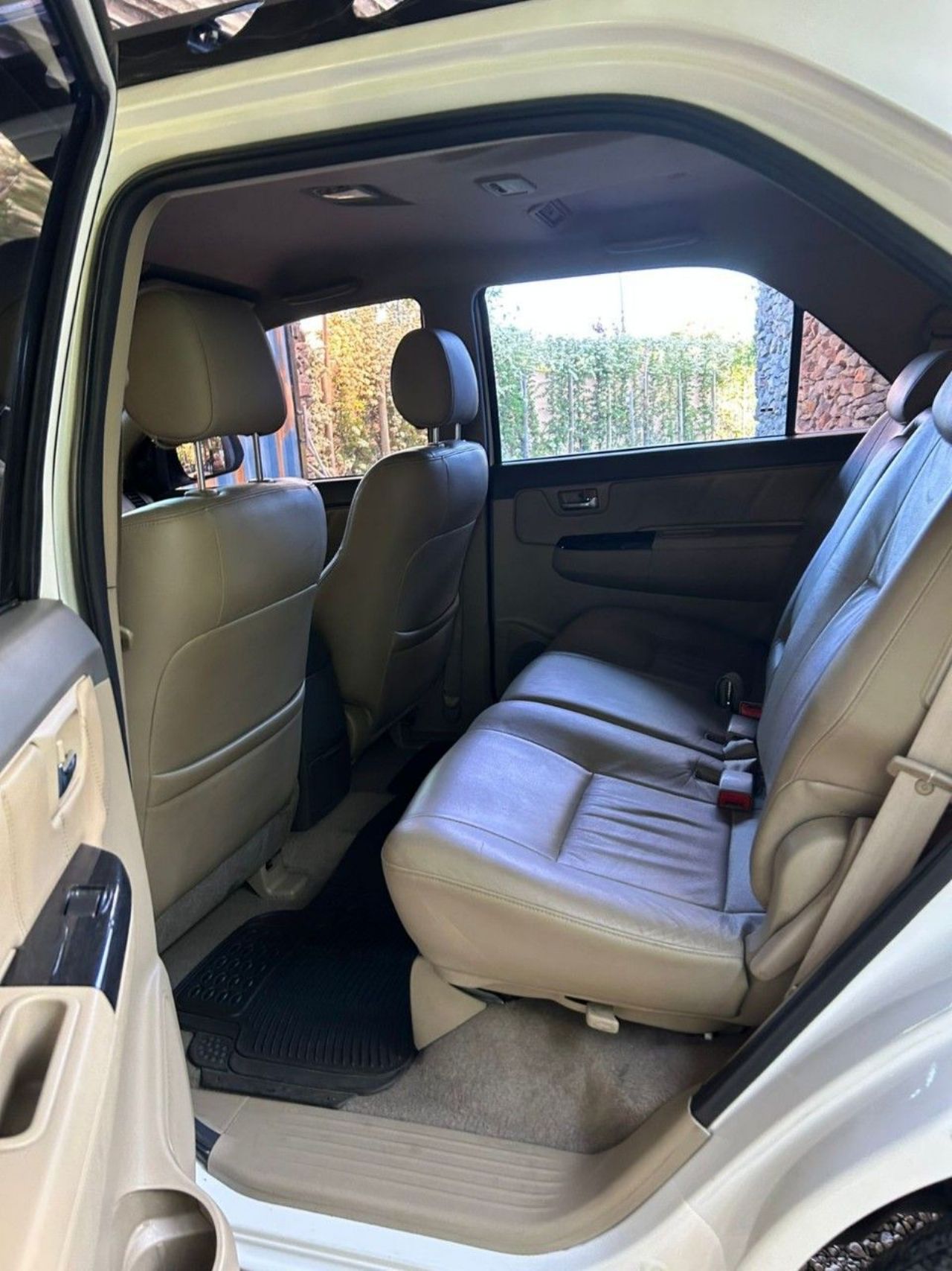 Toyota Hilux SW4 Usado en Mendoza, deRuedas