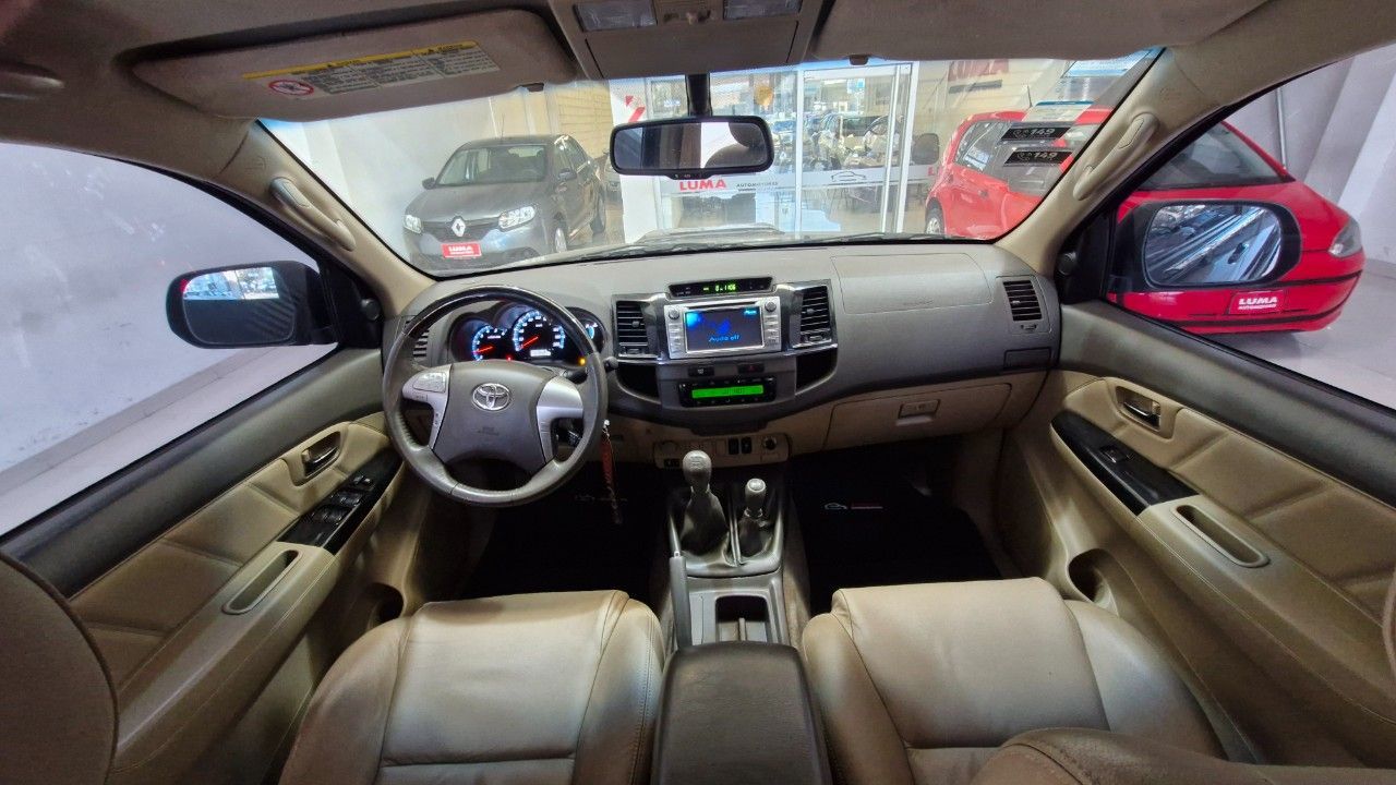 Toyota Hilux SW4 Usado Financiado en Mendoza, deRuedas