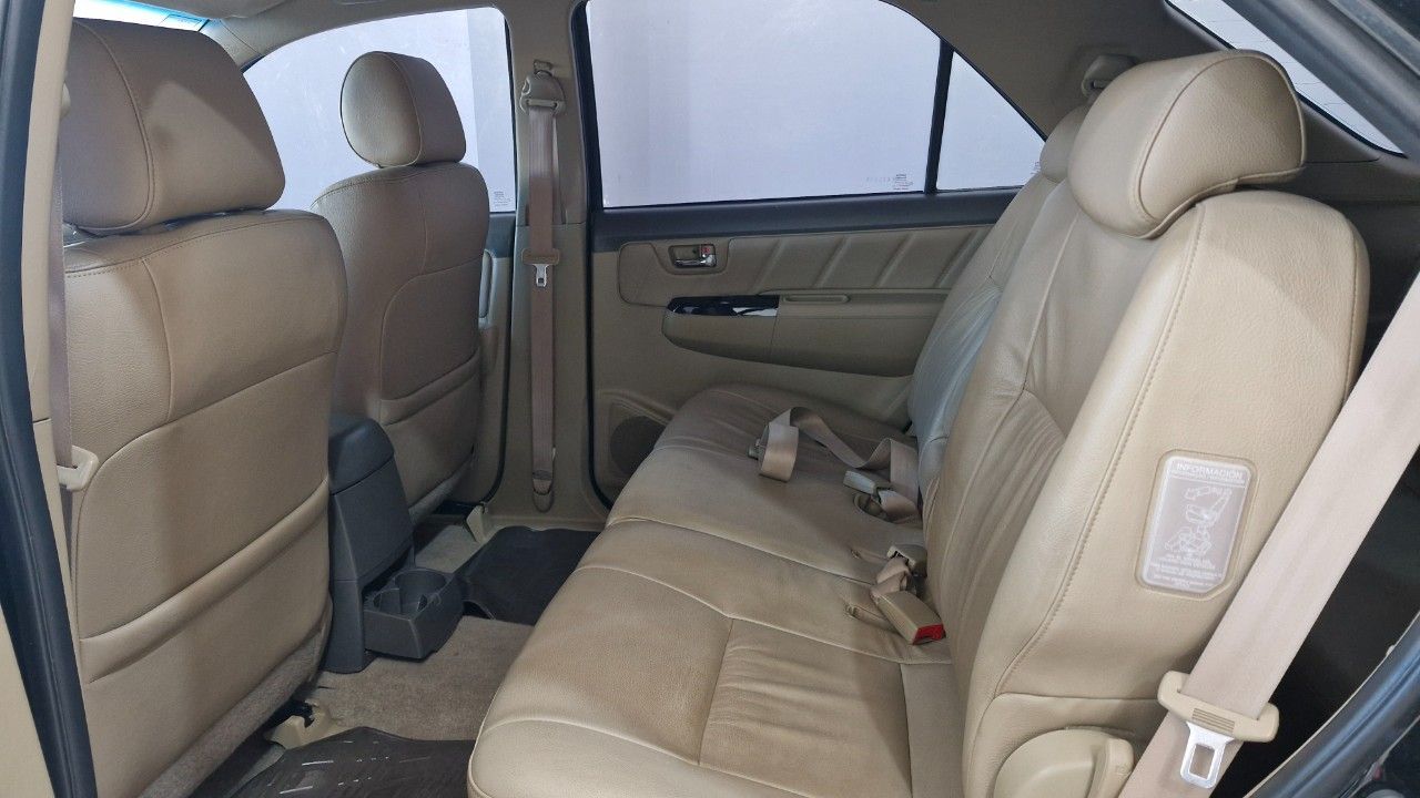 Toyota Hilux SW4 Usado Financiado en Mendoza, deRuedas