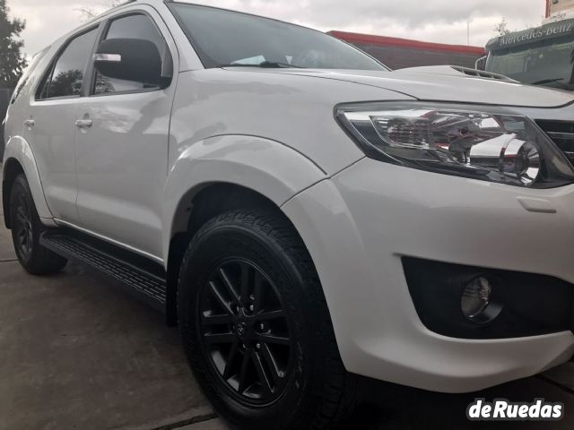Toyota Hilux SW4 Usado en Mendoza, deRuedas