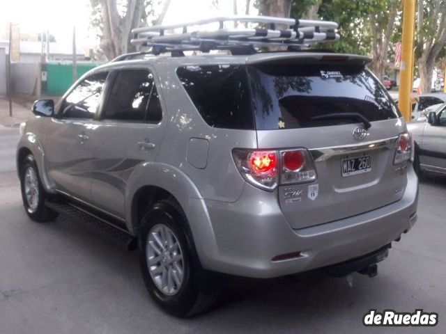 Toyota Hilux SW4 Usado en Mendoza, deRuedas