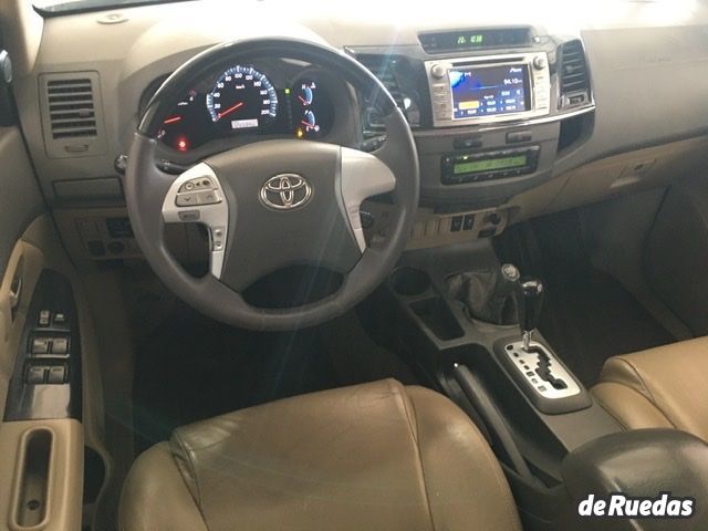 Toyota Hilux SW4 Usado en Mendoza, deRuedas