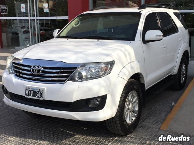 Toyota Hilux SW4 Usado en Mendoza, deRuedas