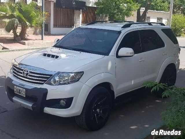 Toyota Hilux SW4 Usado en Mendoza, deRuedas