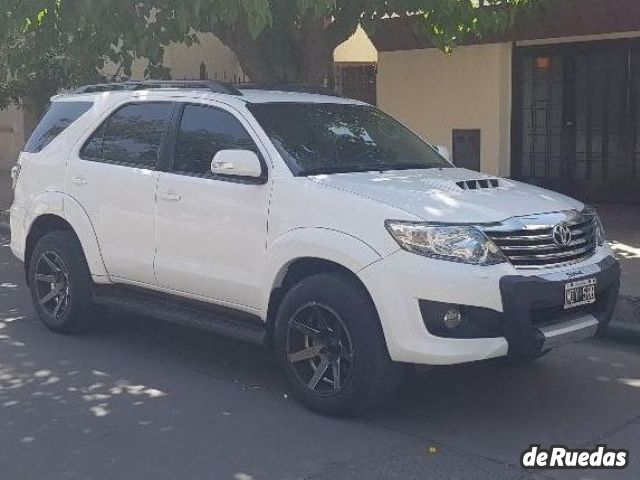 Toyota Hilux SW4 Usado en Mendoza, deRuedas