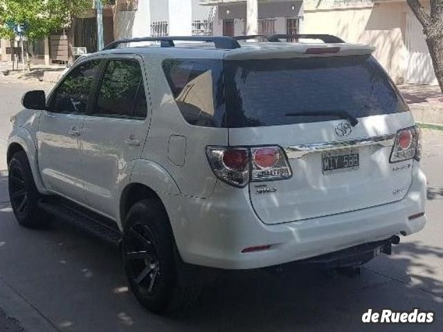 Toyota Hilux SW4 Usado en Mendoza, deRuedas