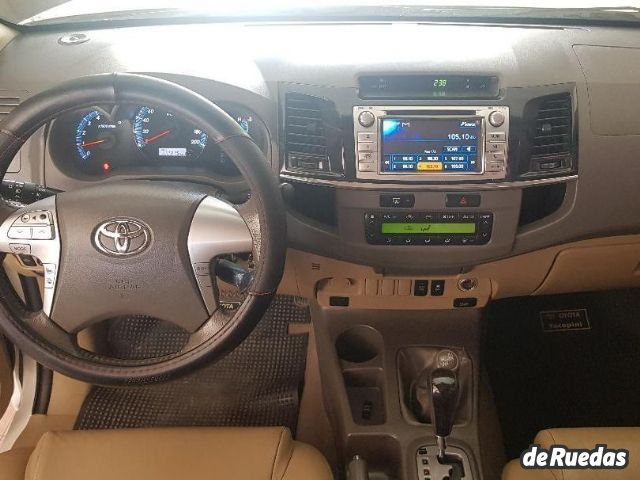 Toyota Hilux SW4 Usado en Mendoza, deRuedas