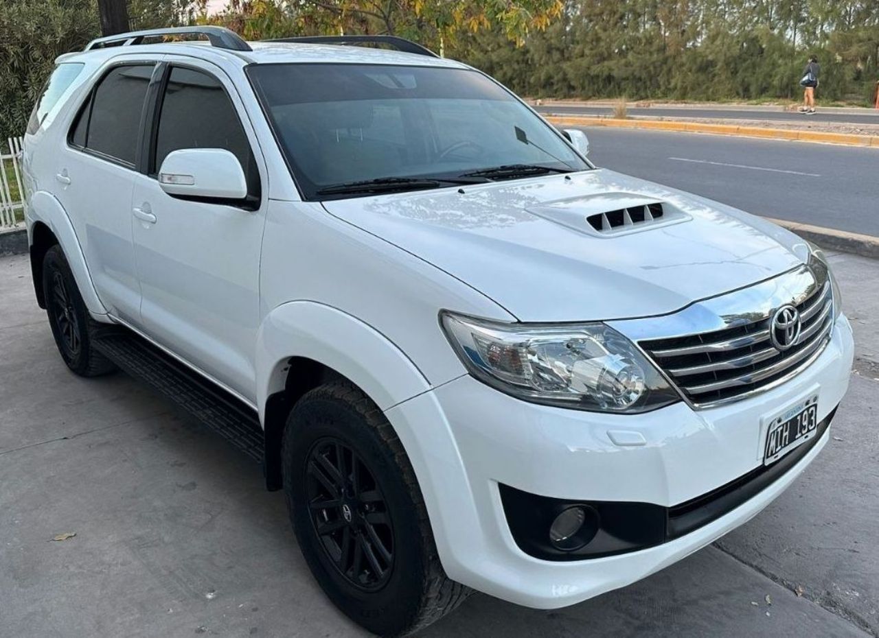 Toyota Hilux SW4 Usado en Mendoza, deRuedas